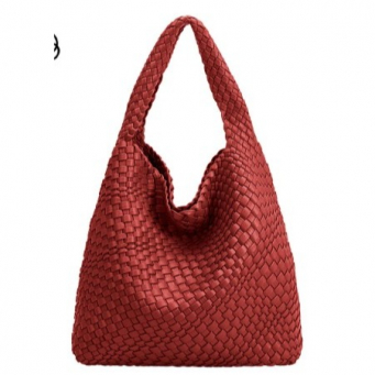 Clutches & Evening Bags